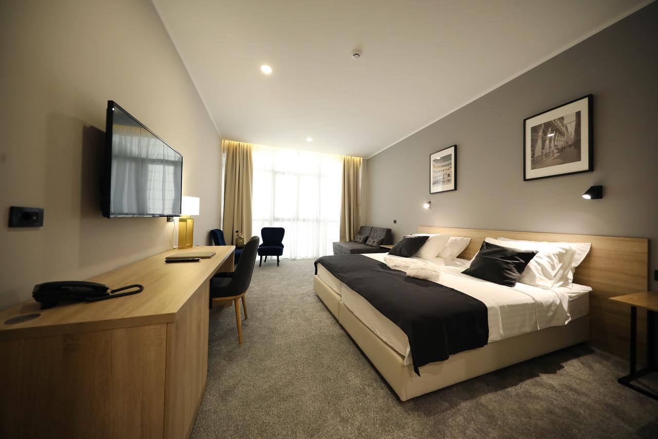 זאדאר Teatro Verdi Boutique Hotel מראה חיצוני תמונה